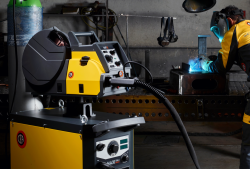 Poloaut. MAXI 406i s podav WF6+ 1,2m prepoj